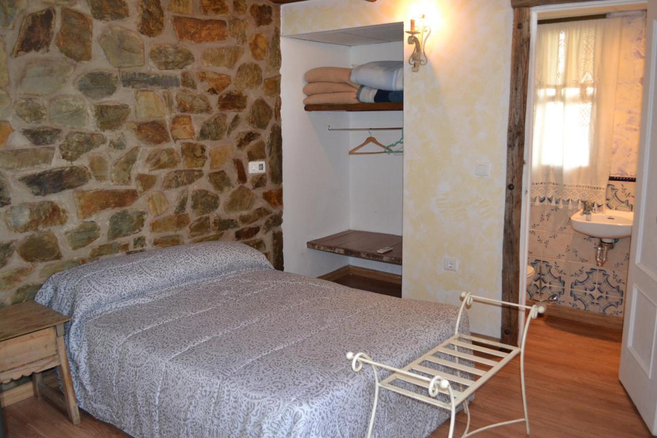 Albergue La Jarilla Plasenzuela Extérieur photo