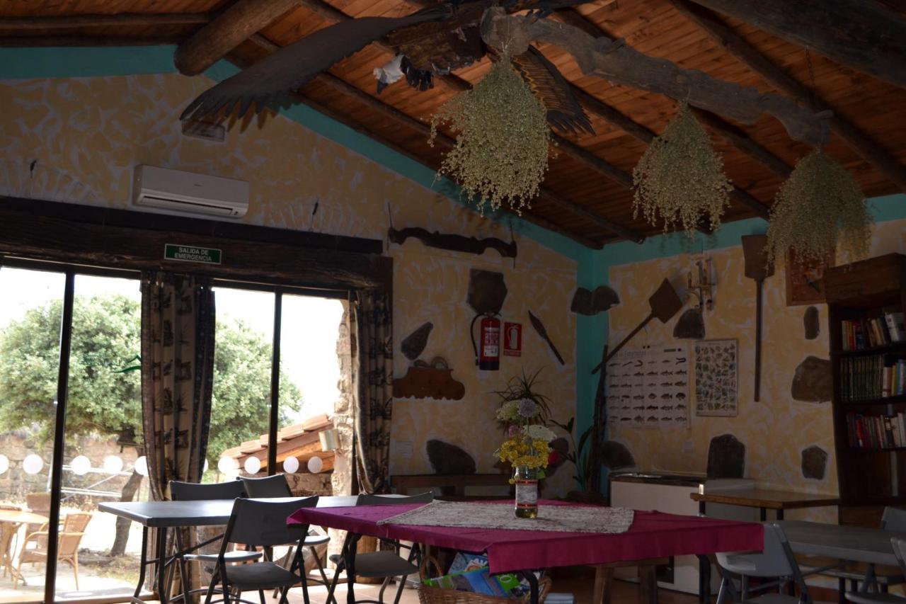 Albergue La Jarilla Plasenzuela Extérieur photo